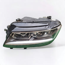 Laden Sie das Bild in den Galerie-Viewer, Frontscheinwerfer VW Tiguan 5NB941035D LED Links Scheinwerfer Headlight