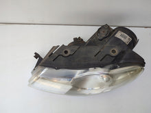 Laden Sie das Bild in den Galerie-Viewer, Frontscheinwerfer VW Passat 3C0941005S LED Links Scheinwerfer Headlight