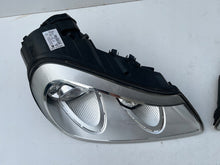 Laden Sie das Bild in den Galerie-Viewer, Frontscheinwerfer Porsche Cayenne 7L5941031G Xenon Links Scheinwerfer Headlight SCH7307213228mz