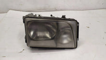Load image into Gallery viewer, Frontscheinwerfer Mercedes-Benz W124 1305544187 Rechts Scheinwerfer Headlight