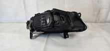 Laden Sie das Bild in den Galerie-Viewer, Frontscheinwerfer Audi A6 C6 1EL00992551 LED FALSE Scheinwerfer Headlight SCH4953999826jr
