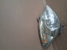 Laden Sie das Bild in den Galerie-Viewer, Frontscheinwerfer Toyota Corolla Verso Rechts Scheinwerfer Headlight SCH8126524057yr
