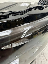 Laden Sie das Bild in den Galerie-Viewer, Frontscheinwerfer Jeep Compass 00522040340 LED Links Scheinwerfer Headlight SCH9886648637cx