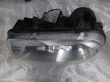 Load image into Gallery viewer, Frontscheinwerfer Chrysler 300c Xenon Links Scheinwerfer Headlight SCH8430127048jx