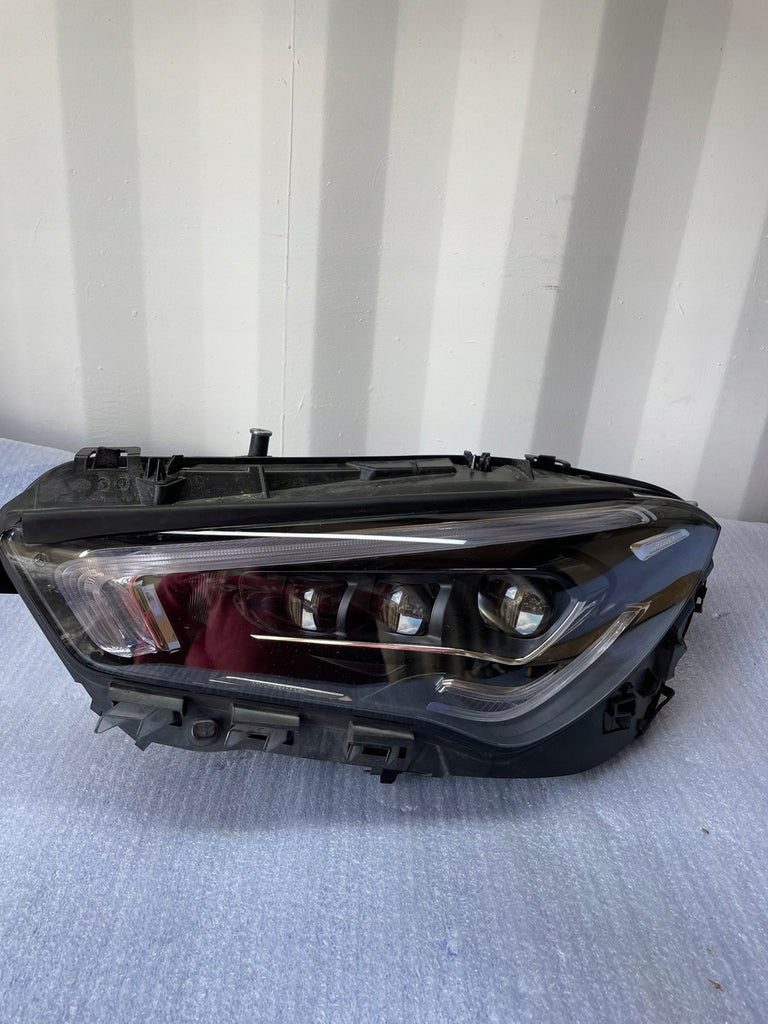 Frontscheinwerfer Mercedes-Benz Cla C118 A1189063100 full LED Links Headlight