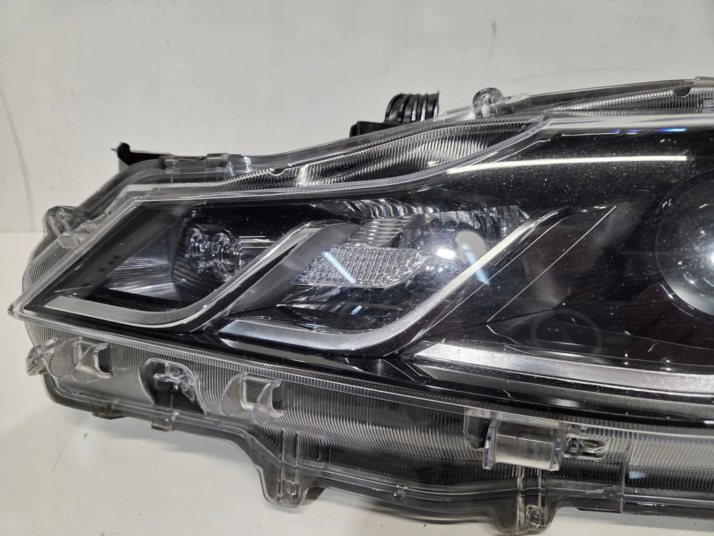 Frontscheinwerfer Toyota Corolla 81150-02T31 Links Scheinwerfer Headlight SCH4334511867cu