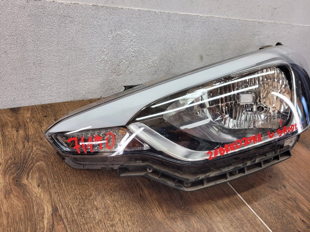 Frontscheinwerfer Hyundai I20 Gb Ib III 01048099900010 Links Headlight