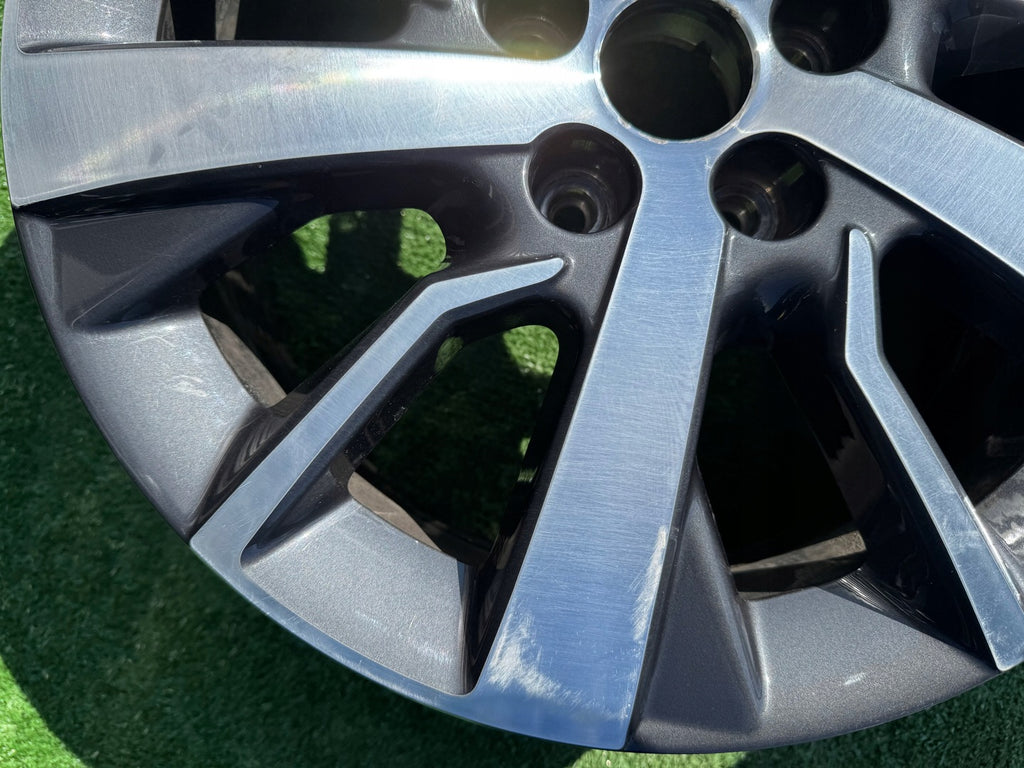 1x Alufelge 17 Zoll 7.0" 5x114.3 46ET 9806454377 Toyota Proace Verso Rim Wheel