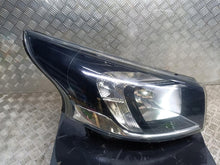 Laden Sie das Bild in den Galerie-Viewer, Frontscheinwerfer Opel 260107798R Rechts Scheinwerfer Headlight