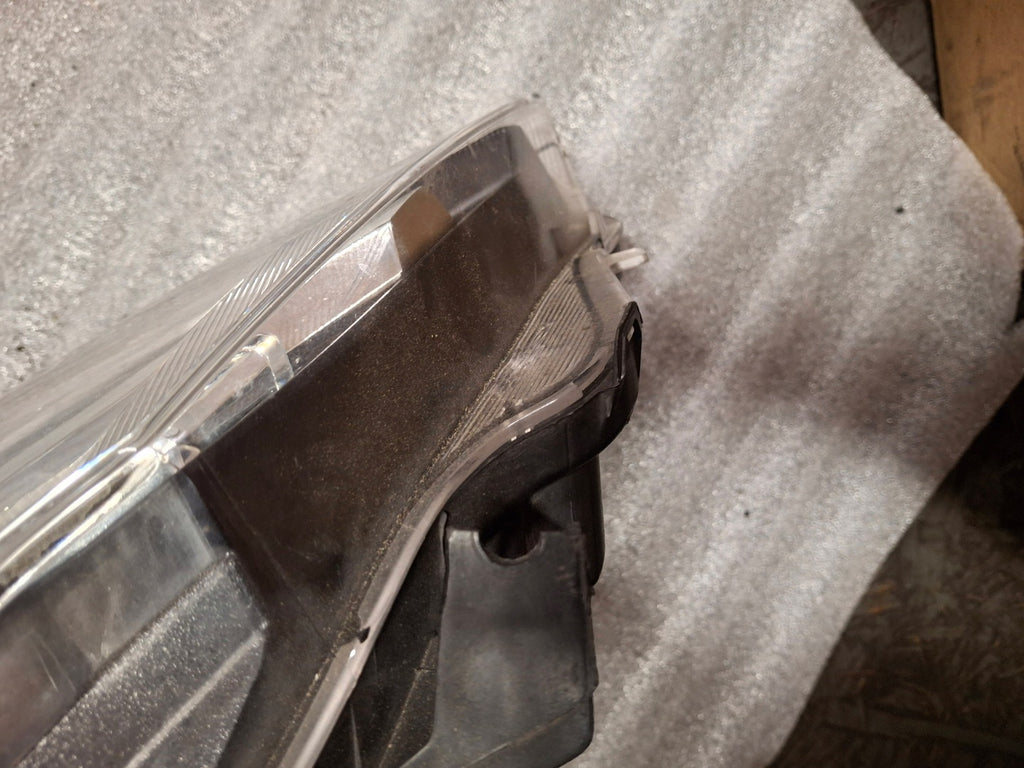 Frontscheinwerfer Toyota Yaris 0D1970D-198 Links Scheinwerfer Headlight SCH9208775784yq