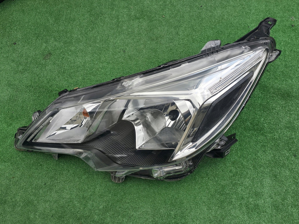 Frontscheinwerfer Mitsubishi Space Star Links Scheinwerfer Headlight