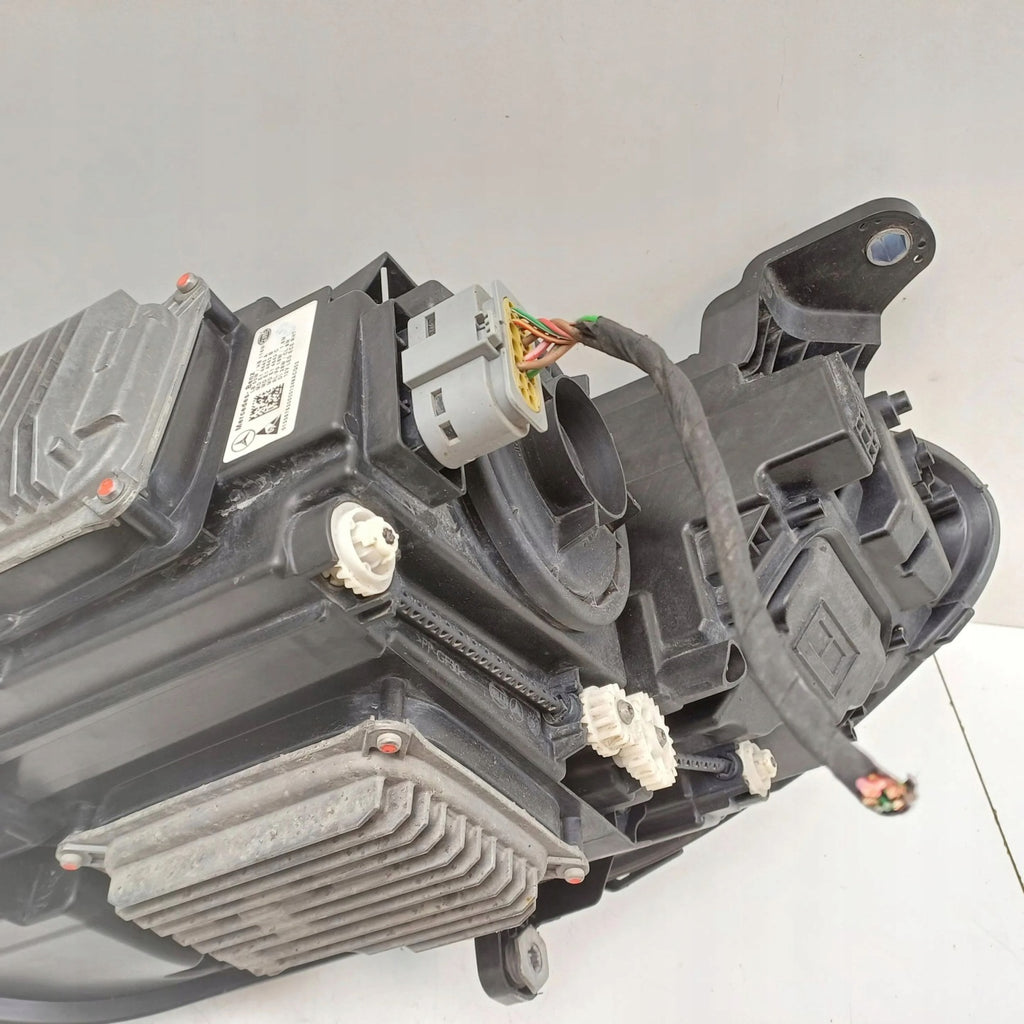 Frontscheinwerfer Mercedes-Benz Cls C257 A2579068400 A2578260200 Rechts SCH8536723084nd
