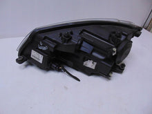 Load image into Gallery viewer, Frontscheinwerfer VW Caddy III 2K5941006A Rechts Scheinwerfer Headlight SCH6779272887bg