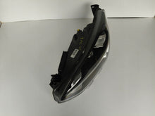 Laden Sie das Bild in den Galerie-Viewer, Frontscheinwerfer Ford Focus MX7B-13E015-EB Full LED Links Headlight SCH1523609831bu