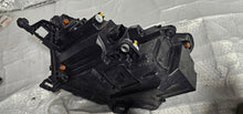Laden Sie das Bild in den Galerie-Viewer, Frontscheinwerfer Skoda Kamiq 658941016 Full LED Rechts Scheinwerfer Headlight SCH7599929364ar