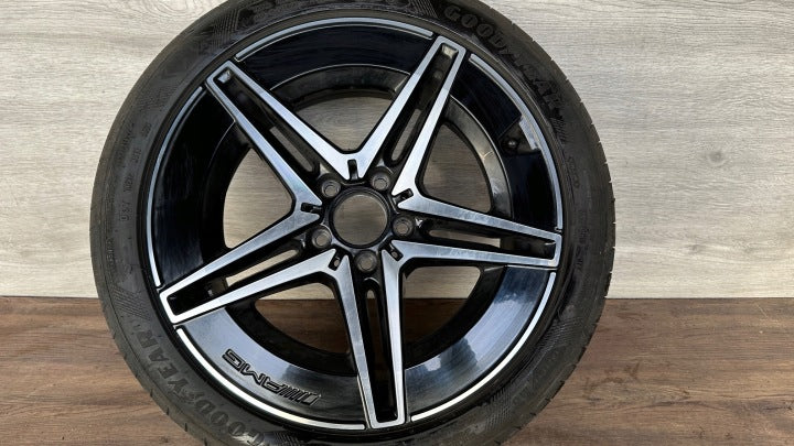 1x Alufelge 18 Zoll 8.5" 5x112 52ET A2064011800 Mercedes-Benz Rim Wheel FEL3206028822kb