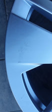 Load image into Gallery viewer, 1x Alufelge 19 Zoll 8.0" 5x112 45ET Glanz Silber 5LA601025C Skoda Karoq Enyaq FEL4319222647he
