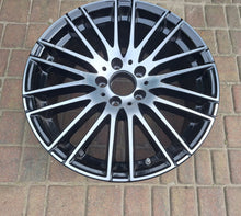 Load image into Gallery viewer, 1x Alufelge 18 Zoll 7.5" 5x112 40ET Glanz Schwarz A2064014900 Mercedes-Benz W206 FEL3353775801fo
