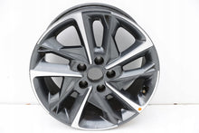 Laden Sie das Bild in den Galerie-Viewer, 1x Alufelge 17 Zoll 7.0&quot; 5x114.3 52910-G4700 Hyundai I30 Rim Wheel