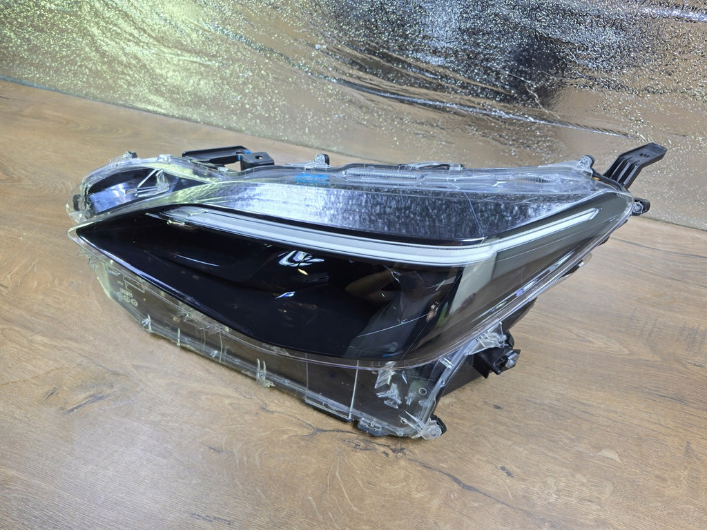 Frontscheinwerfer Toyota Yaris Cross Ein Stück (Rechts oder Links) Headlight SCH2966187576jt