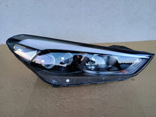 Laden Sie das Bild in den Galerie-Viewer, Frontscheinwerfer Hyundai Tucson 92102D7201 92102-D7201 LED Rechts Headlight SCH9334469108ju