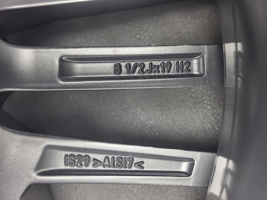 1x Alufelge 19 Zoll 8.5" 5x112 29ET Glanz Silber 5A324D6 BMW 5 G31 G30 Rim Wheel FEL9704192234gm