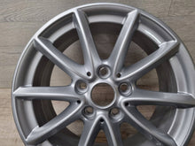 Laden Sie das Bild in den Galerie-Viewer, 1x Alufelge 16 Zoll 6855080 BMW 2 F45 Rim Wheel FEL1584971834pd