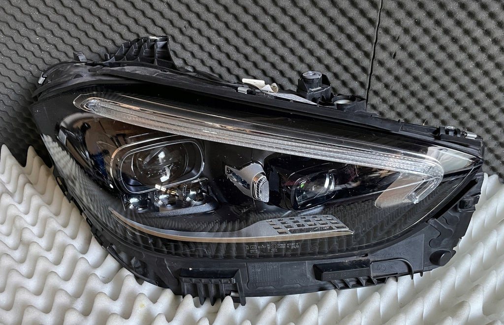 Frontscheinwerfer Mercedes-Benz W206 A2069063003 LED Rechts Headlight SCH7118709999la