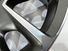 Laden Sie das Bild in den Galerie-Viewer, 1x Alufelge 17 Zoll 7.0&quot; 5x108 52 5ET 31280057 Volvo C30 S40 V50 Rim Wheel