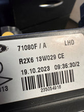 Laden Sie das Bild in den Galerie-Viewer, Frontscheinwerfer Ford Courier III R2X613W029 Rechts Scheinwerfer Headlight SCH9130332014sc