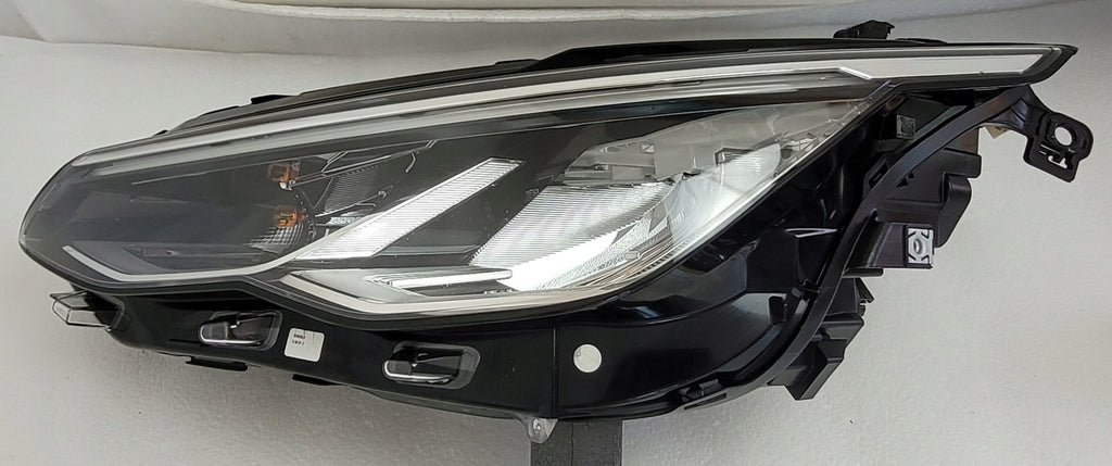 Frontscheinwerfer VW Golf VIII 5H1941005C 90150890 LED Links Headlight SCH4805004104yv