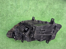 Laden Sie das Bild in den Galerie-Viewer, Frontscheinwerfer Mercedes-Benz Sprinter A9109065800 Full LED Rechts Headlight