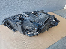 Laden Sie das Bild in den Galerie-Viewer, Frontscheinwerfer BMW 5 F11 F10 7203245 Xenon Links Scheinwerfer Headlight SCH6355140678ft