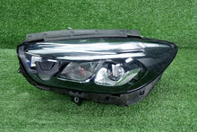 Laden Sie das Bild in den Galerie-Viewer, Frontscheinwerfer Mercedes-Benz W247 A2479061305 Links Scheinwerfer Headlight SCH7717907925zt