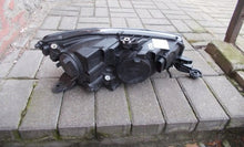 Laden Sie das Bild in den Galerie-Viewer, Frontscheinwerfer Skoda Fabia III 6V1941015D LED Ein Stück (Rechts oder Links)