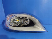 Load image into Gallery viewer, Frontscheinwerfer Volvo Xc60 I 31420680 Xenon Rechts Scheinwerfer Headlight SCH2829644203ka