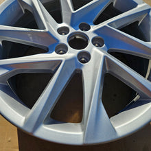 Load image into Gallery viewer, 1x Alufelge 17 Zoll 7.0" 5x100 51ET Glanz Silber 6F0601025P Seat I Ibiza V FEL3571865715dx
