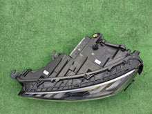 Laden Sie das Bild in den Galerie-Viewer, Frontscheinwerfer Audi E-Tron Gt 4J3941035 Links Scheinwerfer Headlight SCH5076138985xg