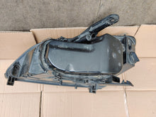 Load image into Gallery viewer, Frontscheinwerfer Ford Focus C-Max Rechts Scheinwerfer Headlight