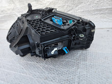 Laden Sie das Bild in den Galerie-Viewer, Frontscheinwerfer Mercedes-Benz W206 A2069062204 Rechts Scheinwerfer Headlight SCH1128963039cj
