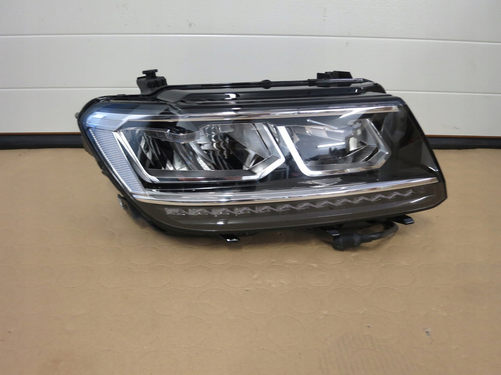 Frontscheinwerfer VW Tiguan 5NB941036B Full LED Rechts Scheinwerfer Headlight