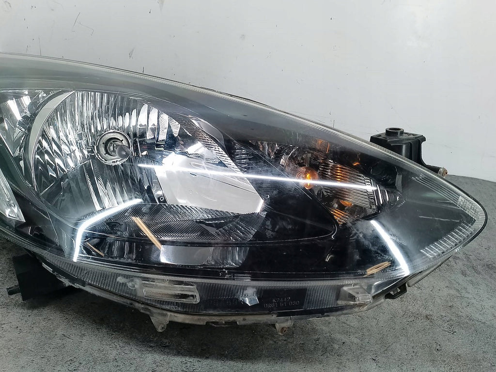 Frontscheinwerfer Mazda II K2442 DR6151030 Rechts Scheinwerfer Headlight SCH7257201118tt
