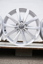 Load image into Gallery viewer, 4x Alufelge 17 Zoll 6.0" 5x112 48ET Glanz Silber VW Golf Rim Wheel FEL9780627627vt