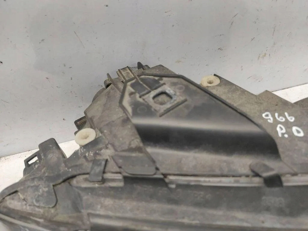 Frontscheinwerfer Audi A3 Sportback 1301016093 Rechts Scheinwerfer Headlight SCH4537578999ie