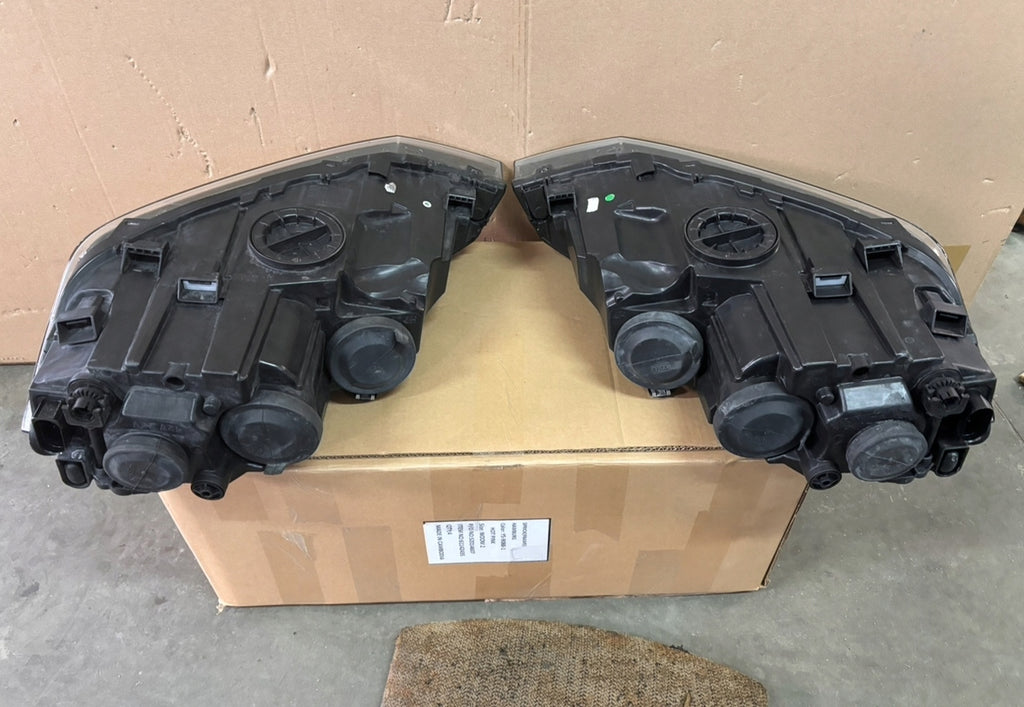 Frontscheinwerfer VW Polo 2G1941006 2G1941005 Ein Stück (Rechts oder Links) SCH8685357213he