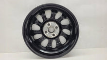 Load image into Gallery viewer, 1x Alufelge 15 Zoll 4.5&quot; 4x100 35ET PW457-0H012 Kia Aygo Rim Wheel