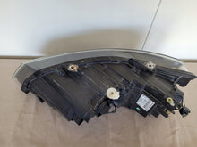Laden Sie das Bild in den Galerie-Viewer, Frontscheinwerfer VW Polo 6C1941006 Rechts Scheinwerfer Headlight SCH3063006453go