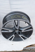 Laden Sie das Bild in den Galerie-Viewer, 1x Alufelge 19 Zoll 8.0" 5x112 39ET Glanz Schwarz 80A601025R Audi Rim Wheel FEL8854092747xh