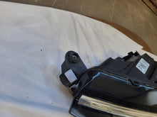 Laden Sie das Bild in den Galerie-Viewer, Frontscheinwerfer Skoda Scala 657941015A Vorderseite Scheinwerfer Headlight SCH2576560068wh