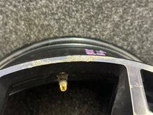 Laden Sie das Bild in den Galerie-Viewer, 1x Alufelge 18 Zoll Glanz 3G0601025 VW Passat B8 Rim Wheel FEL6271272873nj